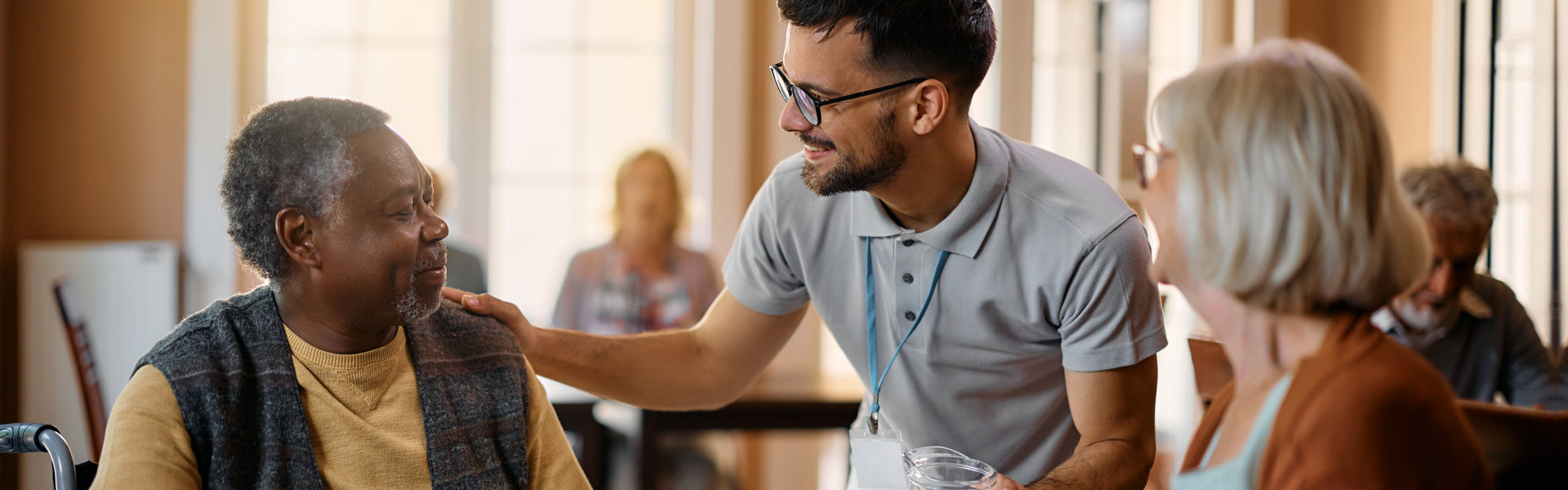 nurse accommodating senior patients